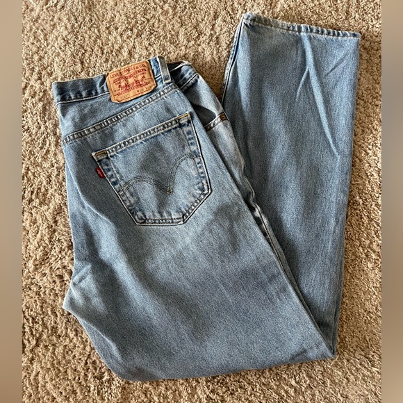 Levi's Other - Levi’s Relaxed 550 Jeans